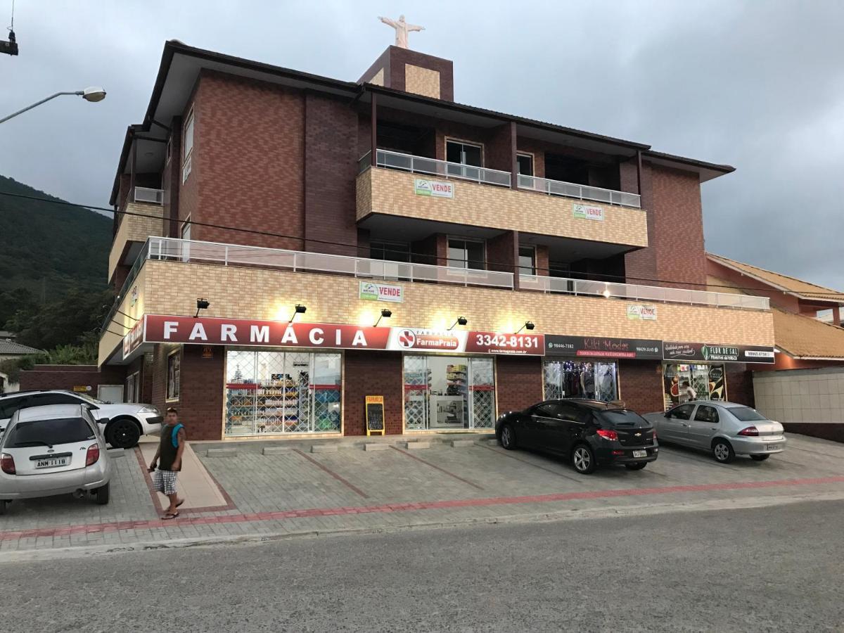 De Fora Apto Mobiliado Sem Roupas De Cama Nem De Banho *